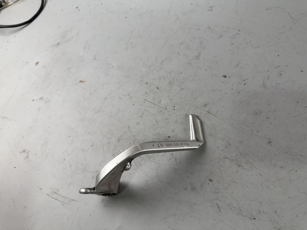 BMW K 1200 S K40 Bremspedal Fußbremshebel Brake hinten back