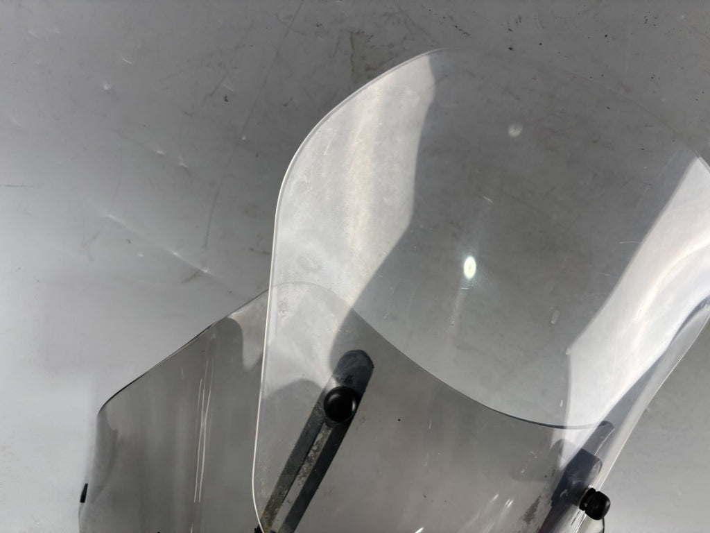 BMW F 650 CS Scarver Windschild Windshield Windschutzscheibe Maske front kanzel