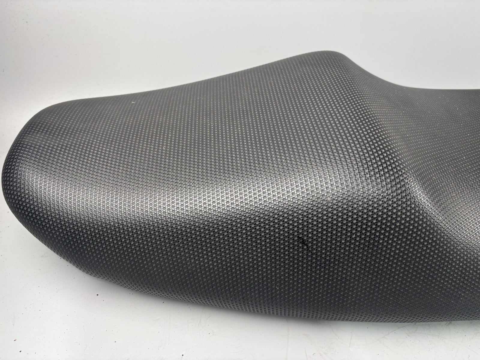 Suzuki GSX 750 F AK11 Sitzbank Seat Sitz Bezug Polster