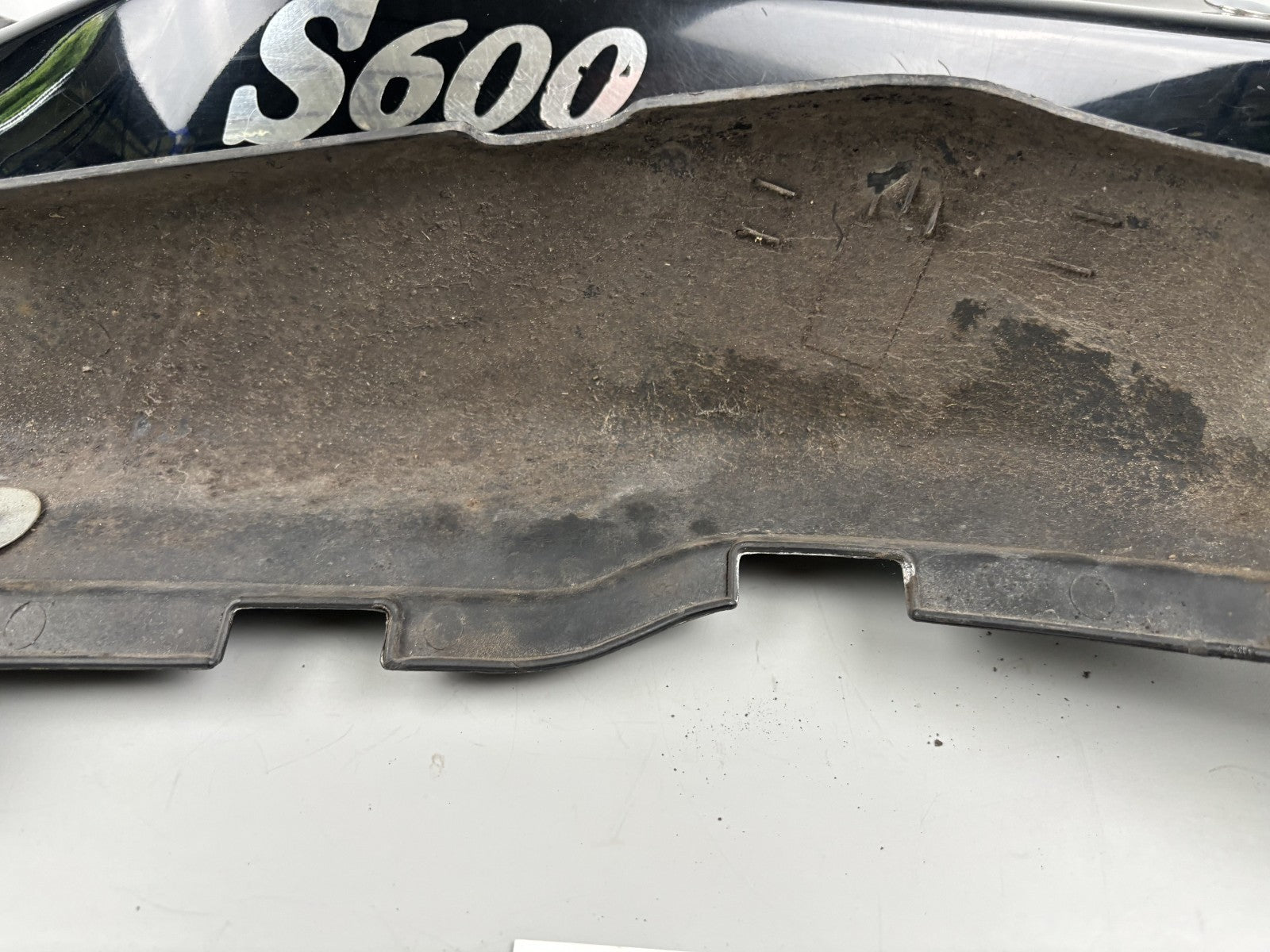 Suzuki GSF600 GN77B Bandit Seitenverkleidung Sidecover Abdeckung Cover hinten