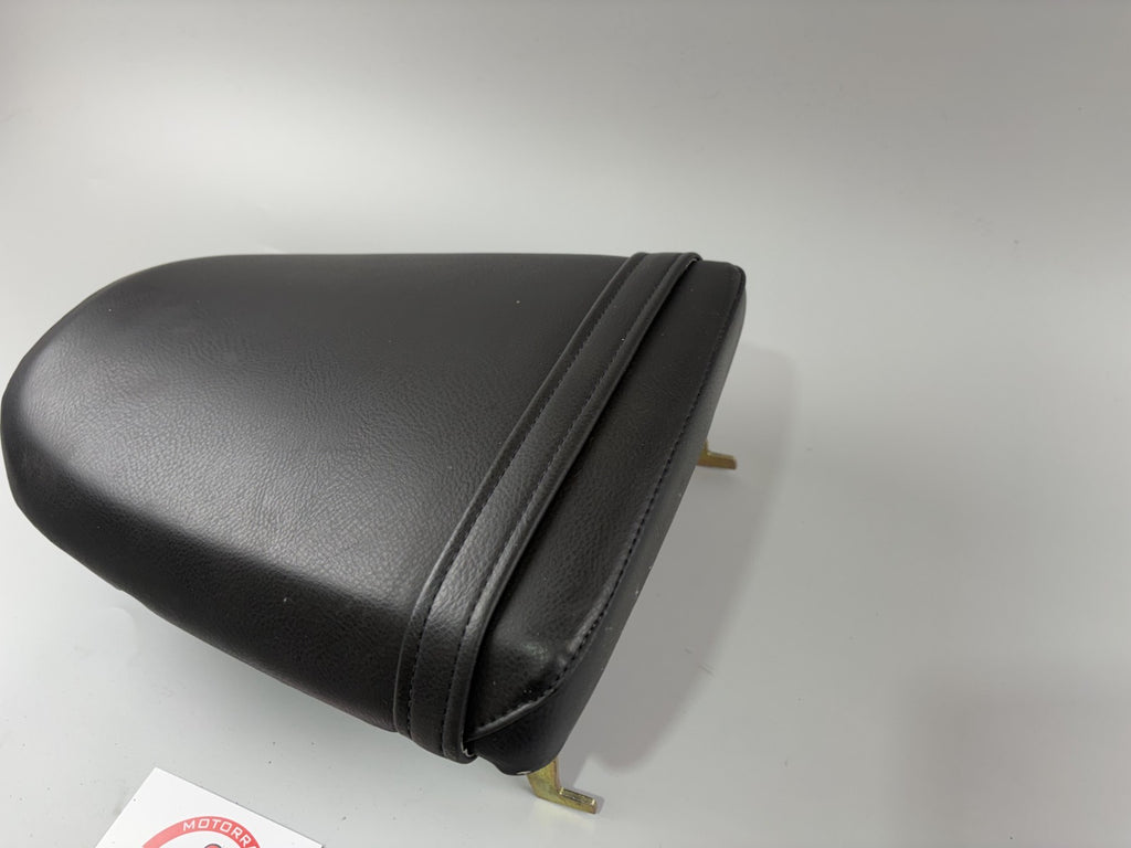 Triumph Daytona 955i T595 N 2002 Soziussitz Seat Sitz Sitzbank Beifahrer hinten