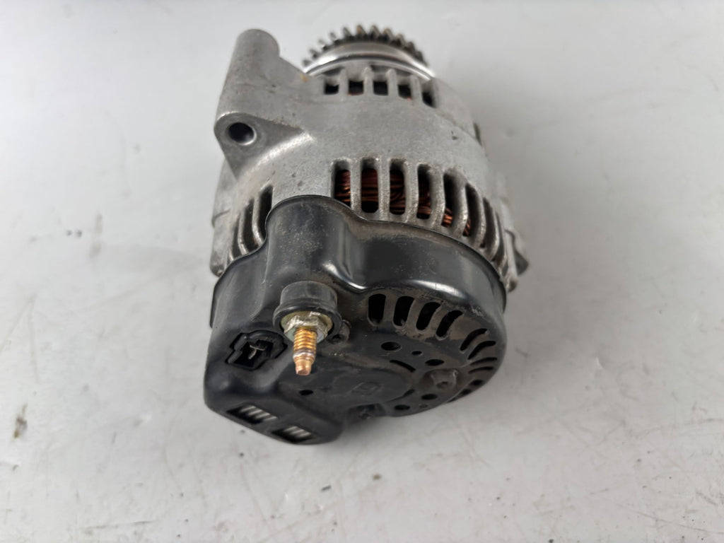 Suzuki GSX 750 AE Inazuma Lichtmaschine Lima Lightmachine Generator Electric