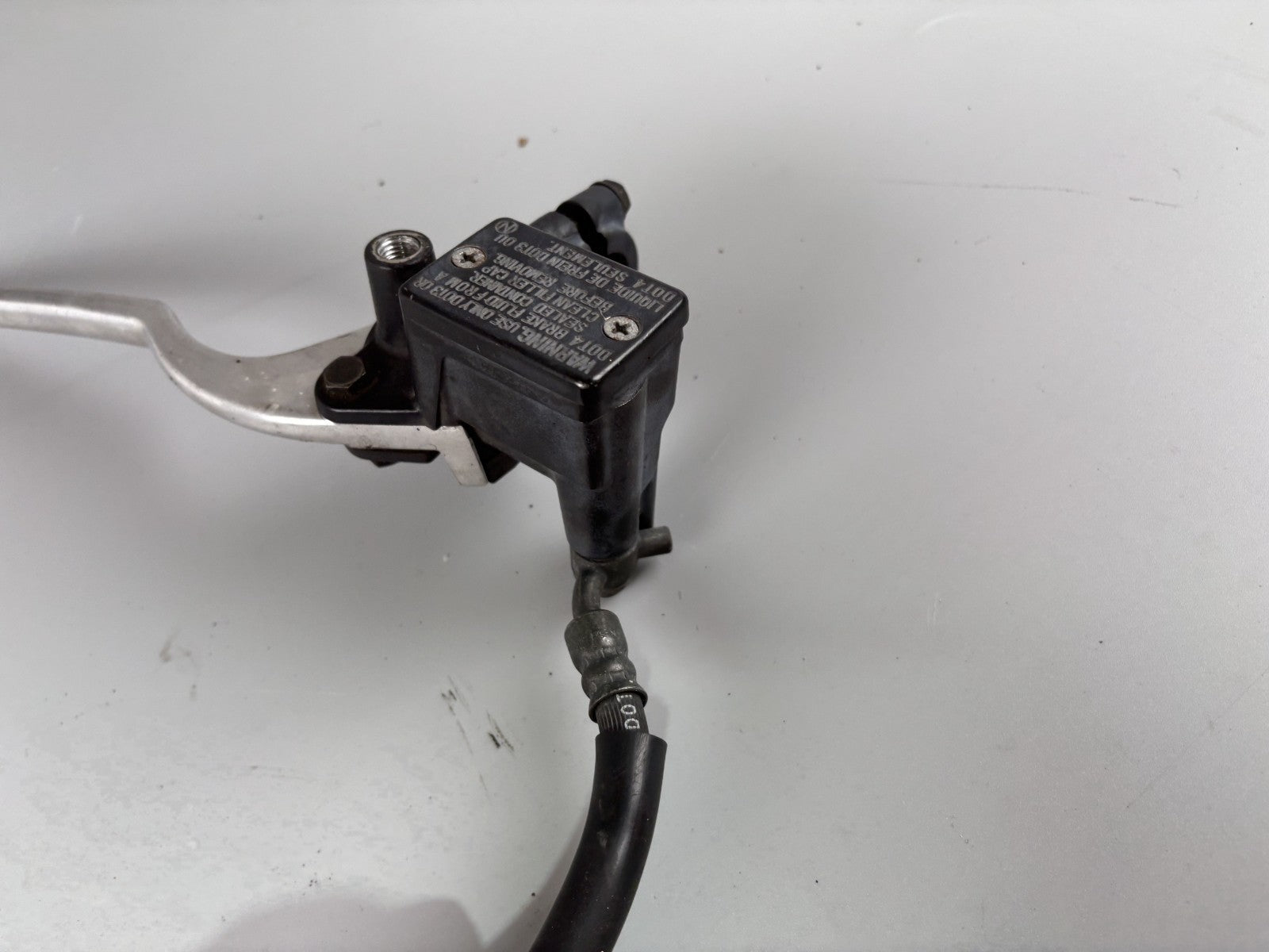 Kawasaki BN125A EL125 Eliminator Bremsanlage Bremse Brake vorne front Sattel