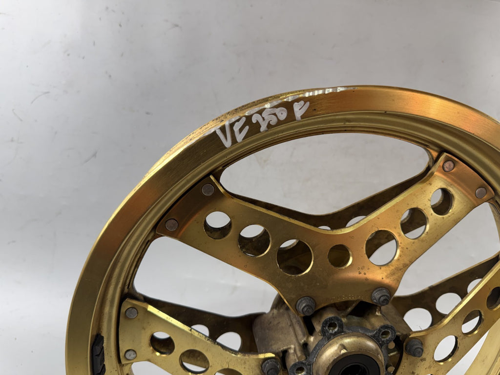 Honda VF 750 F RC15 Vorderradfelge Wheel Felge vorne front Rad RIM