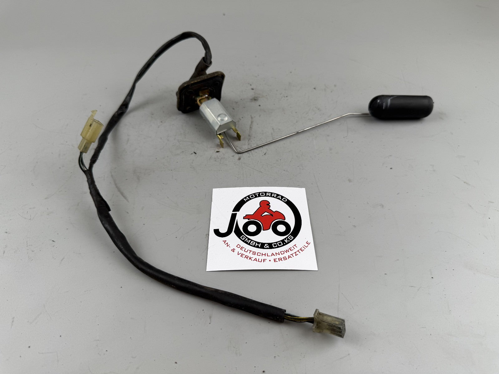 Suzuki GSX750 AE Inazuma Tankgeber Tankfüllanzeige Füllstandanzeige