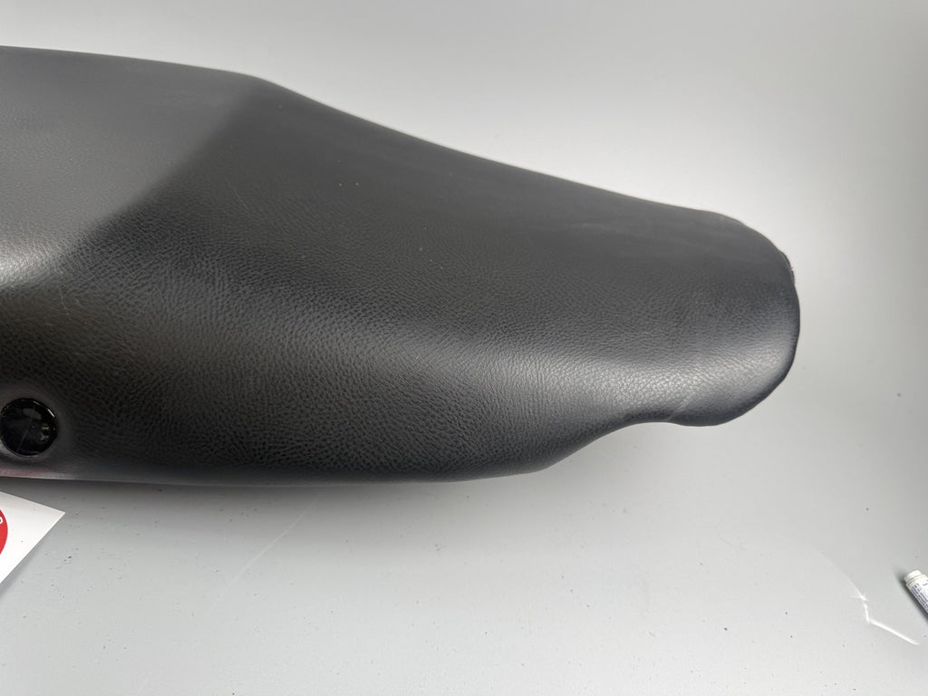 Triumph Sprint 955i ST T695 Sitzbank Seat Sitz Sitzkissen Sitzpolster