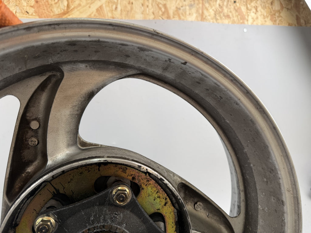 Honda NT650V Deauville RC47 Hinterradfelge Rim back hinten Rad