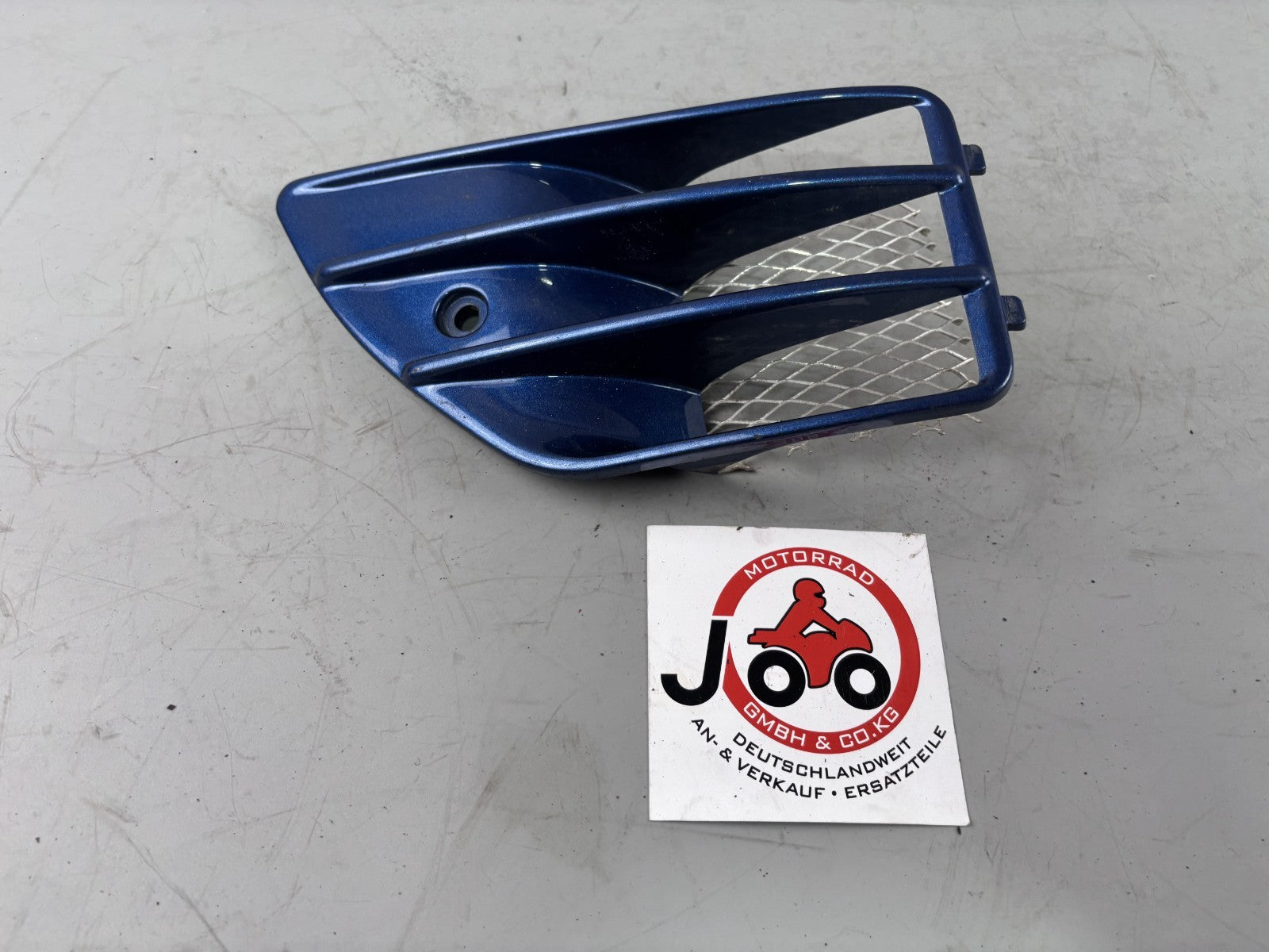 Suzuki RF 600 R GN76A Innenverkleidung Seitenteil Sidecover links left