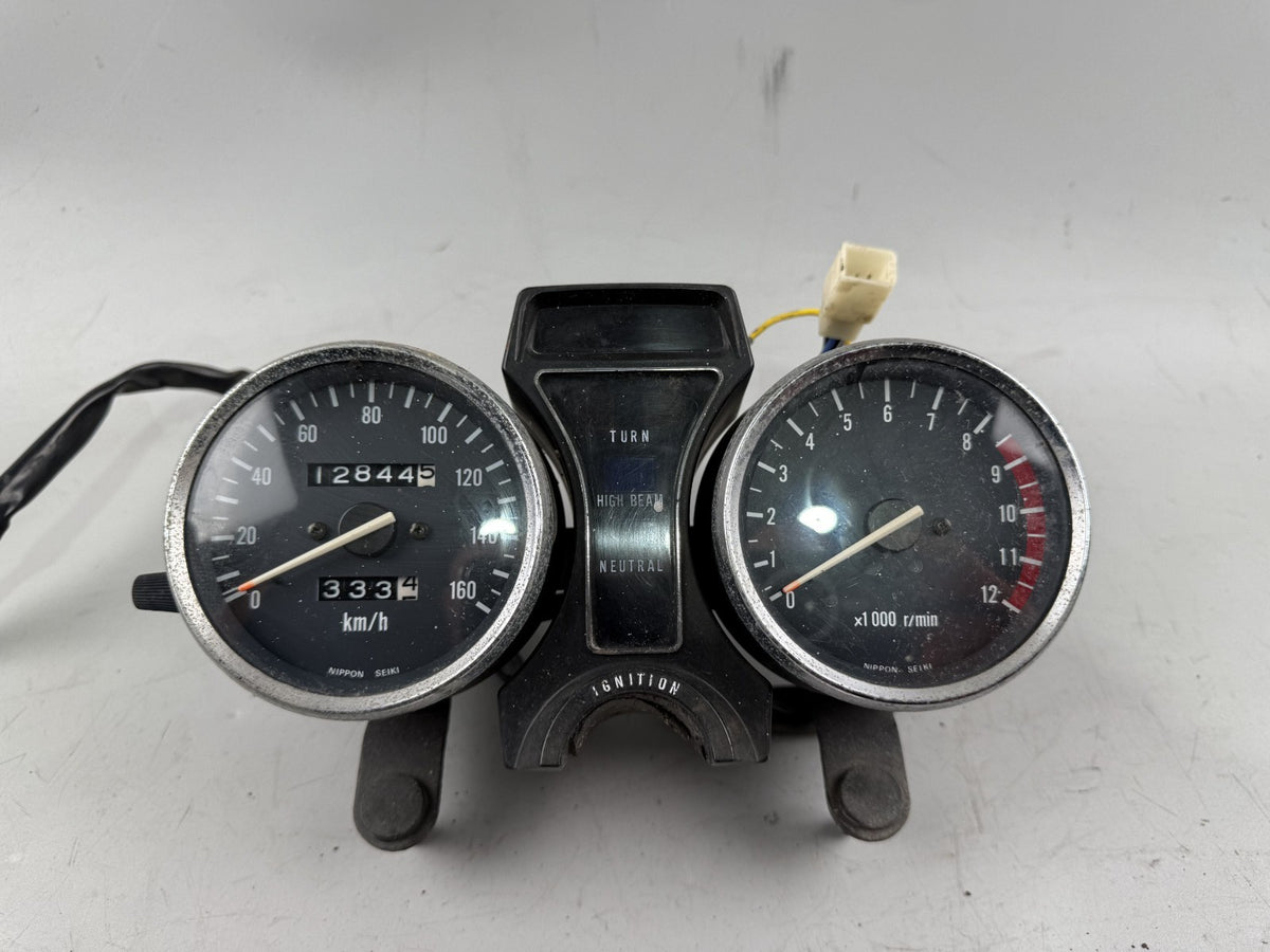 Suzuki GN250 NJ42A Tacho Cockpit Speedometer Instrumente Drehzahlmesser