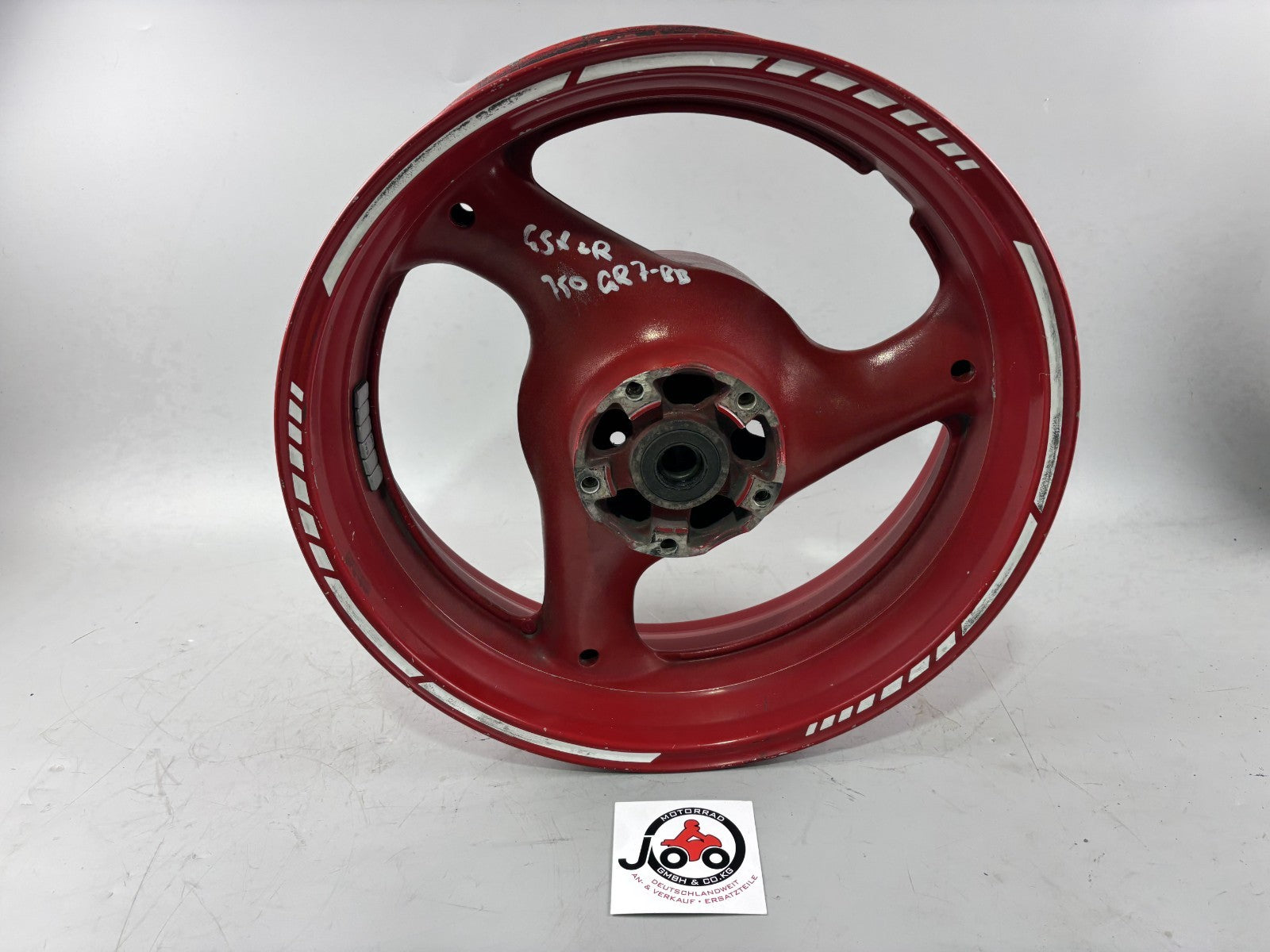 Suzuki GSX-R 750 W GR7BB Hinterradfelge Felge Rim Rad hinten back Reifen