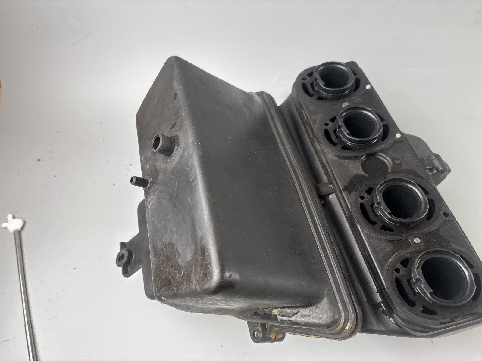 Kawasaki ZZR600D ZX600D Luftfilterkasten Airbox Ansaugung