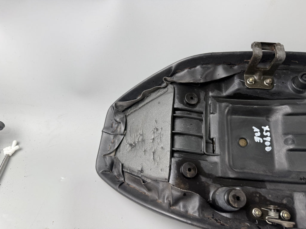 Yamaha XS 400 12E Sitzbank Seat Sitz Sitzkissen Sitzbezug