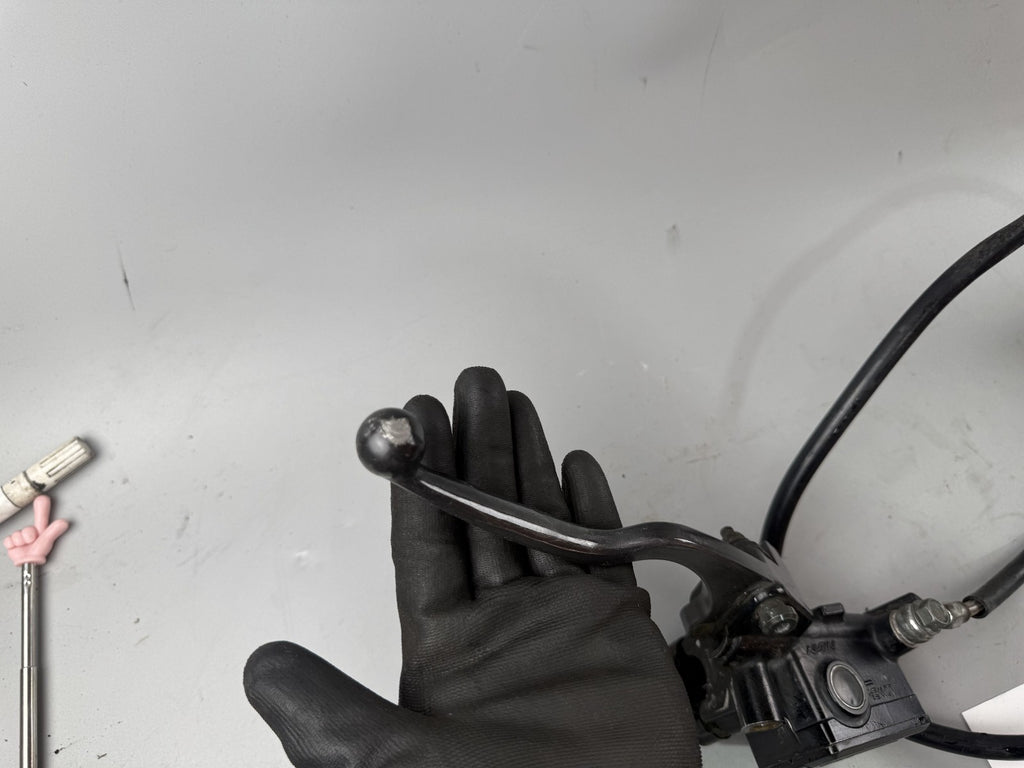Triumph Tiger 900 T400 Kupplungsarmatur Kupplungseinheit Clutch Geber Nehmer
