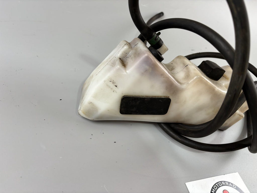 Triumph Daytona 955 T 595 Kühlwasserbehälter Ausgleichsbehälter Tank Liquid