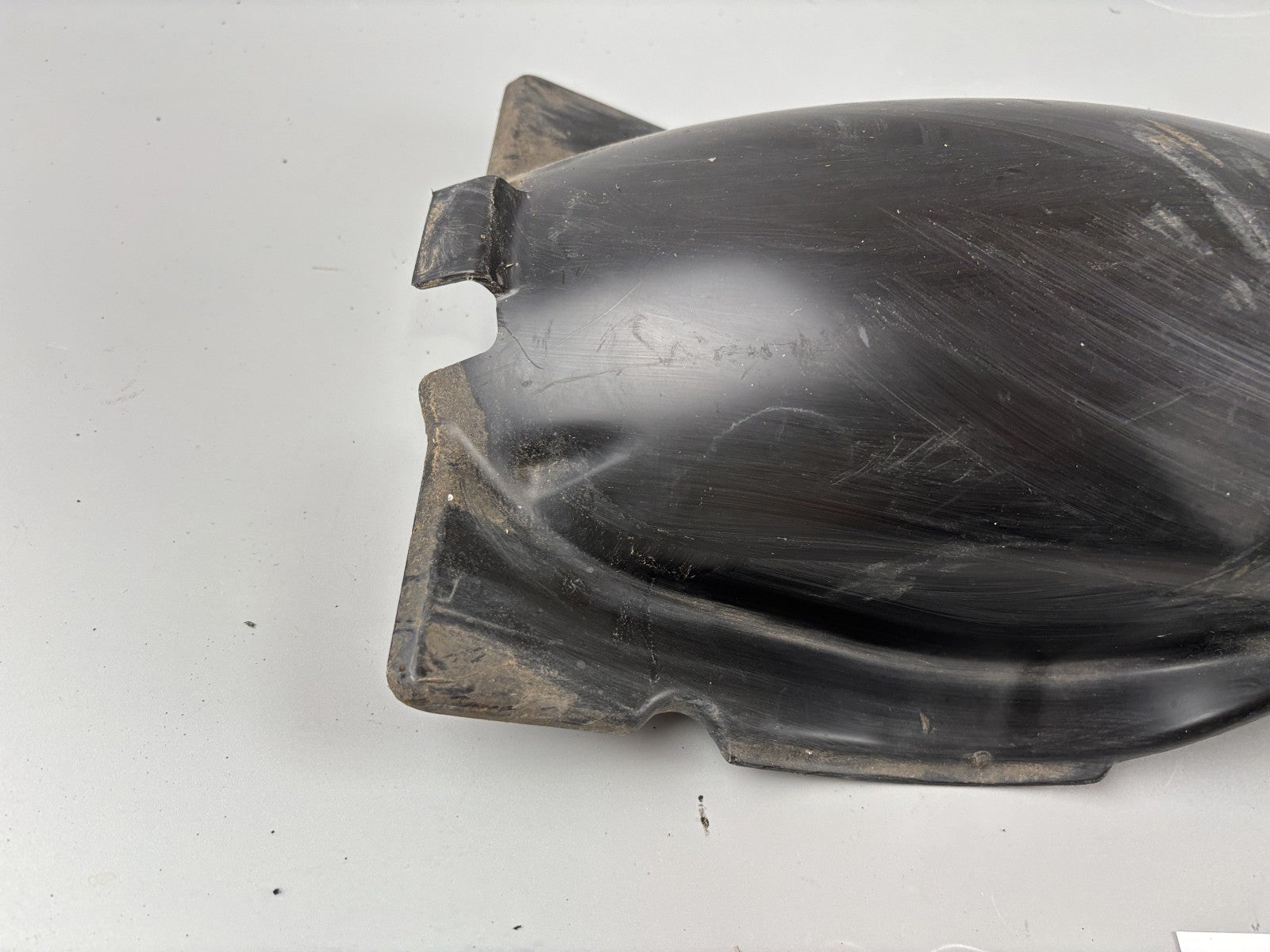 Honda CX500 C PC01 Güllepumpe Fender Radlauf Schutzblech Innenverkleidung