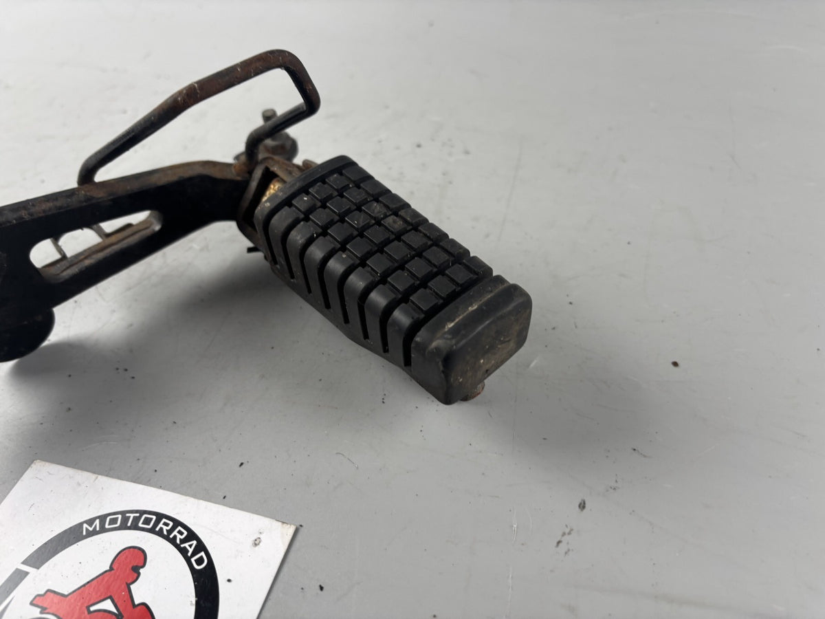 Kawasaki EL250 252 Eliminator Fußraste Foot Hangers Step rechts right