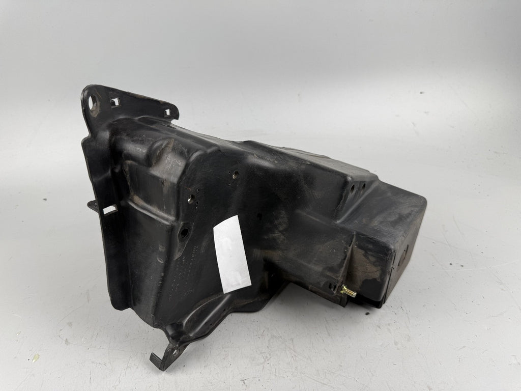 Honda VT600C Shadow Rumpf Abdeckung Batteriefach Holder