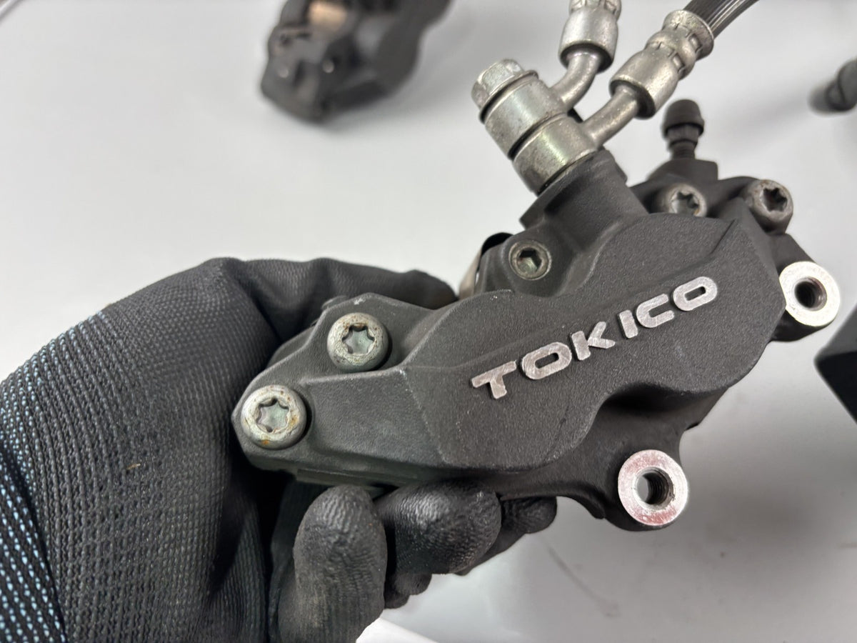 Suzuki GSX 650 F FA WVCJ Bremse Brake Bremsanlage Bremssattel Zange vorne front