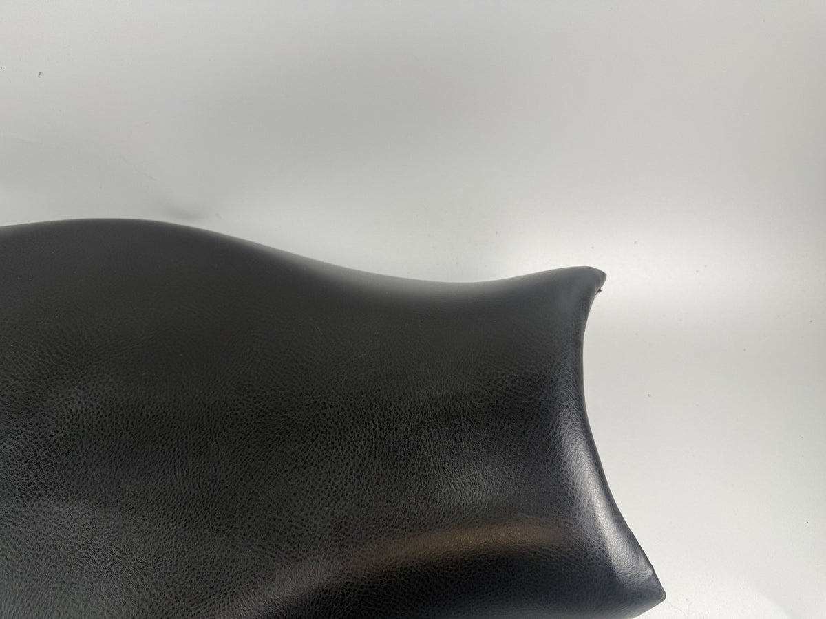 Triumph Sprint 955i ST T695 Sitzbank Seat Sitz Sitzkissen Sitzpolster