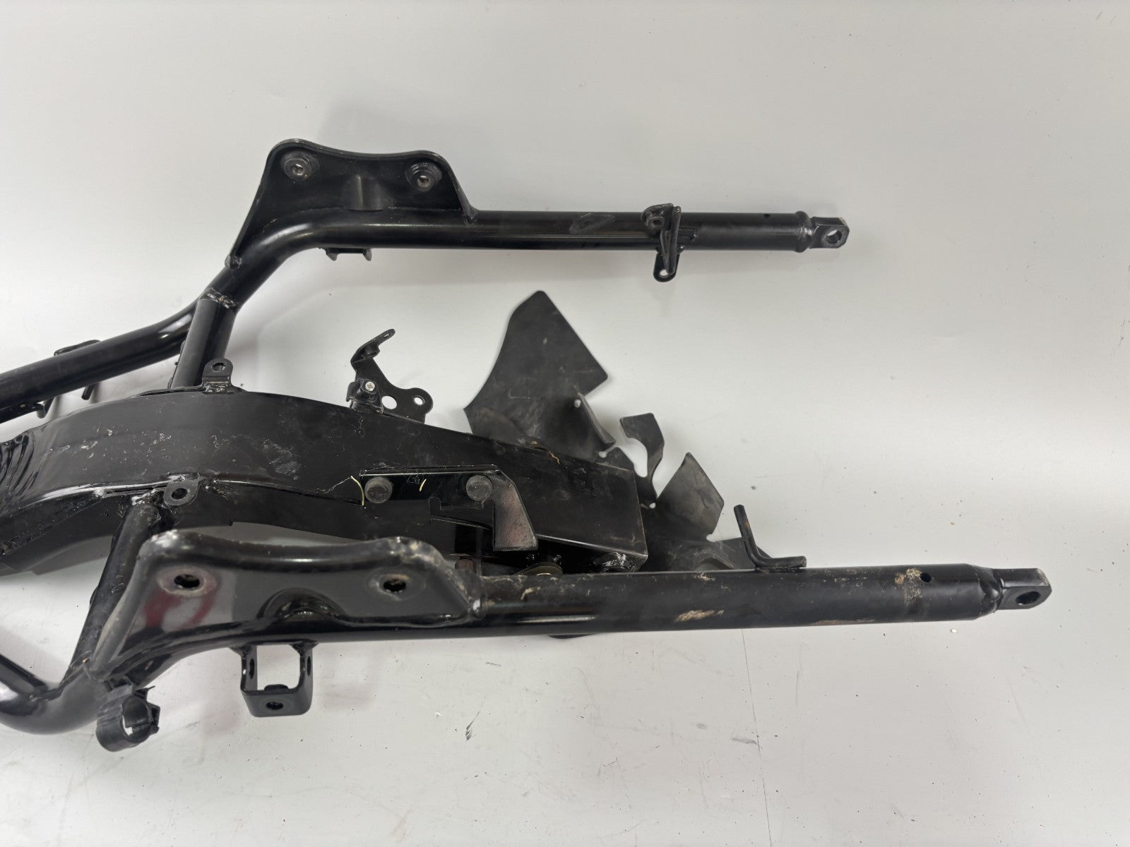 Honda VFR800 RC46/2 VTEC Hilfsrahmen Frame Heckrahmen Rahmenback hinten