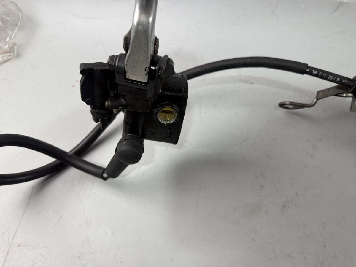 Yamaha XJ 600 Diversion 4BR Bremsanlage Bremse Sattel Pumpe vorne front Brake