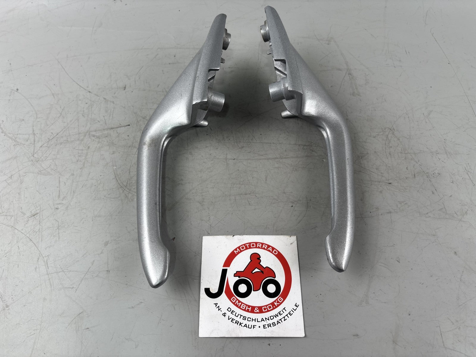 Honda CBF 600 S PC38 Soziusgriff Haltegriff Holder Spoiler Beifahrergriff
