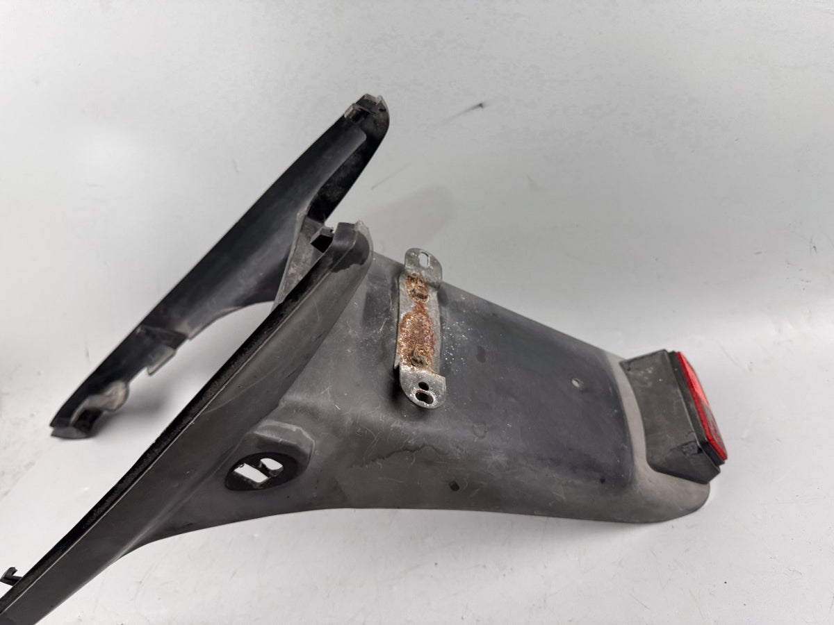 Honda XBR 500 PC15 Kennzeichenhalter Kotflügel hinten Fender Radlauf