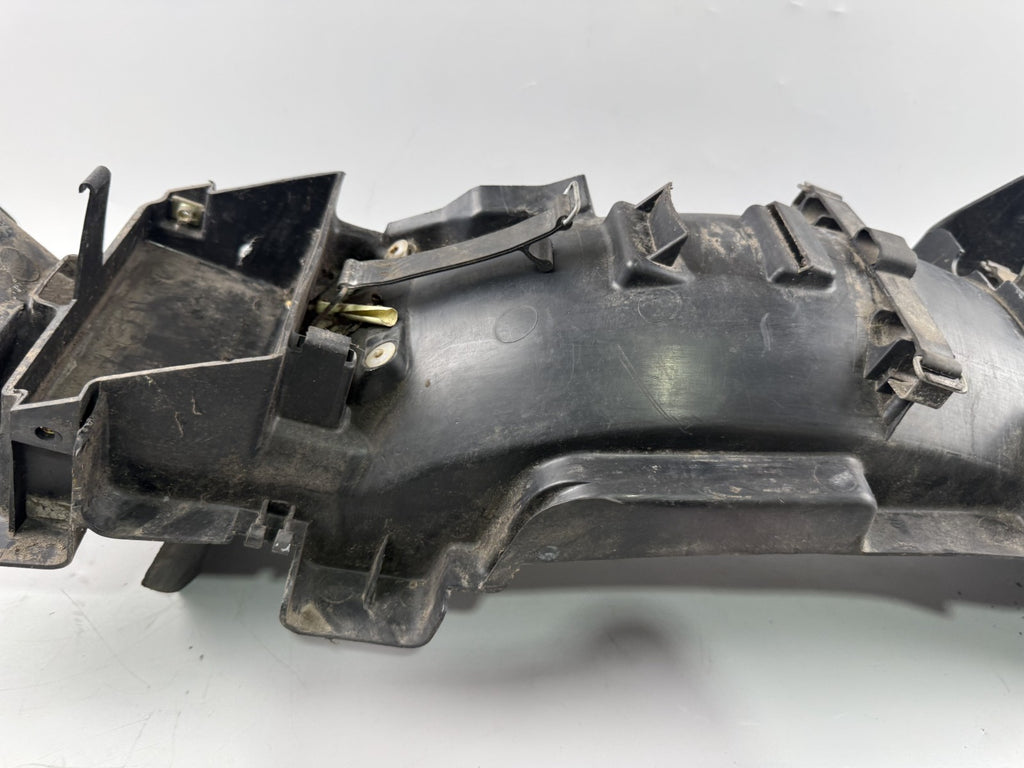 Yamaha XJ600 Diversion 4BR 4LX Heckuntersicht unter Verkleidung Radlauf Fender