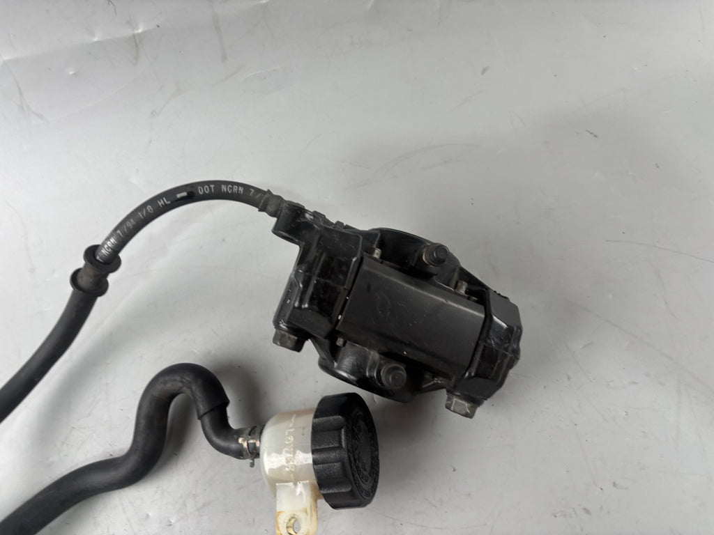 Yamaha XJ 900 Diversion 4KM Bremsanlage Bremse Brake Sattel Pumpe hinten backWir