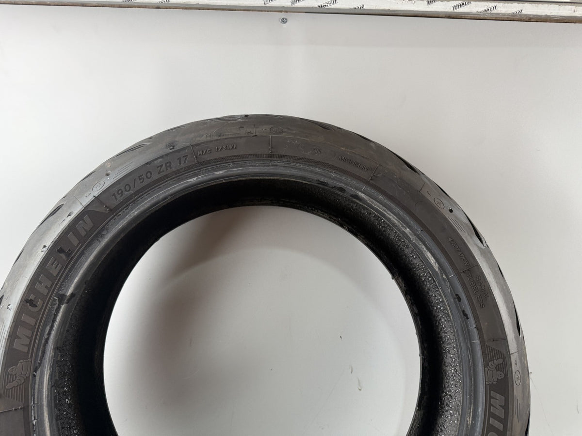 Motorrad Reifen Wheel 190/50 ZR17 Michelin Road 5 DOT 42/2023 6,35mm