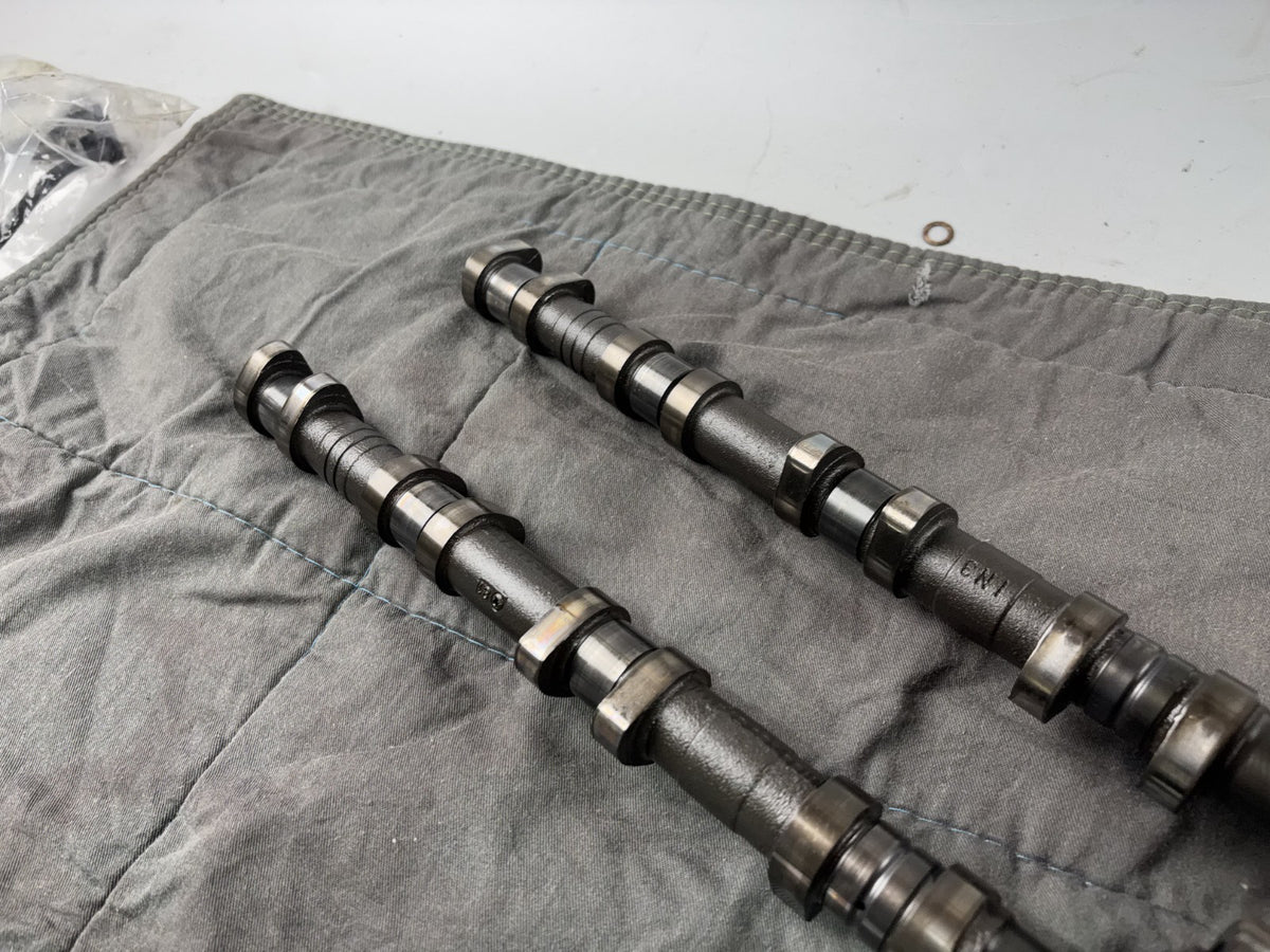 Kawasaki ZRX1100 ZRT10C Nockenwellen Auslasswelle Einlasswelle Engine Motor