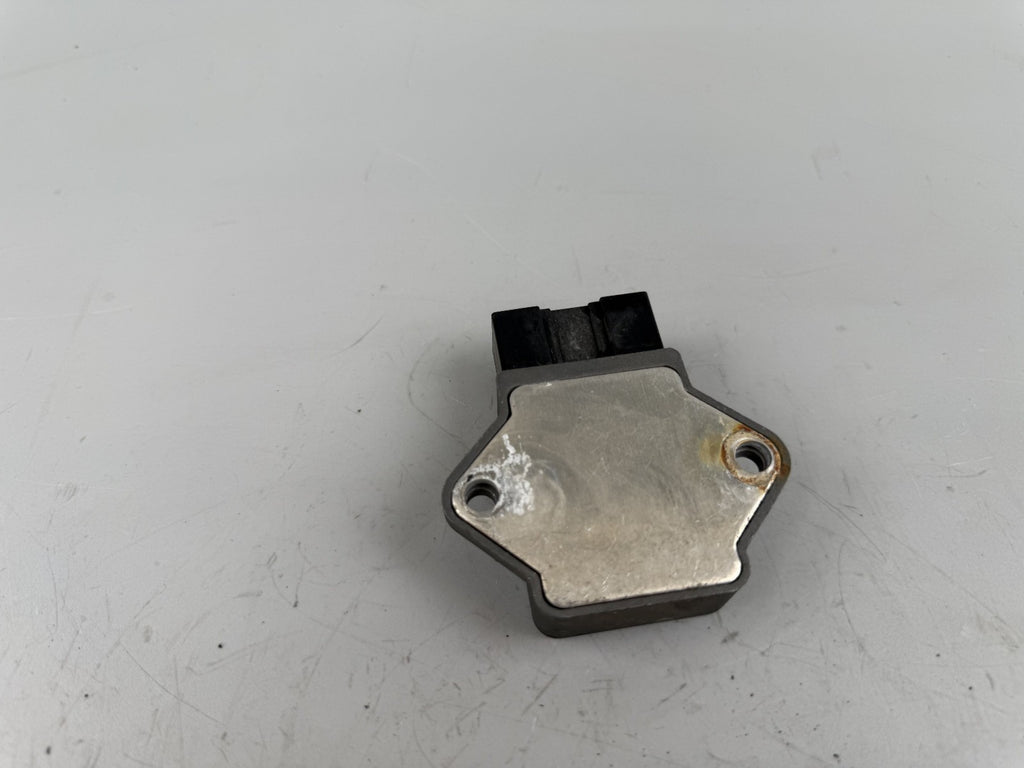 Honda CB750 Sevenfifty RC42 Lichtmaschinenregler Gleichrichter Spannungsregler