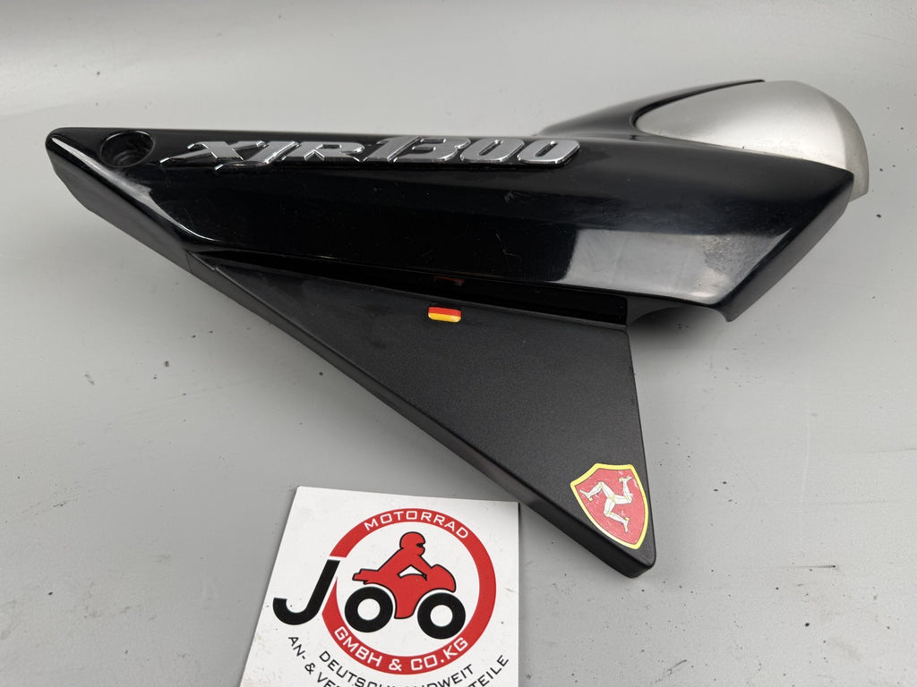 Yamaha XJR1300 RP02 Seitendeckel Sidecover Seitenteil rechts Verkleidung