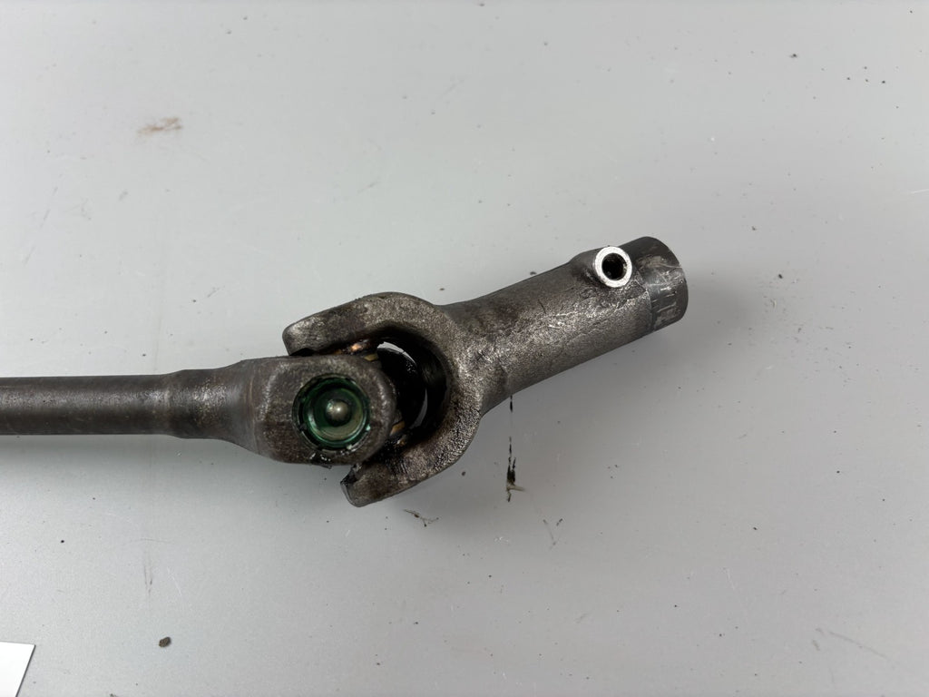 Honda CX500 C PC01 Güllepumpe Antriebswelle Schwinge Kardan hinten back
