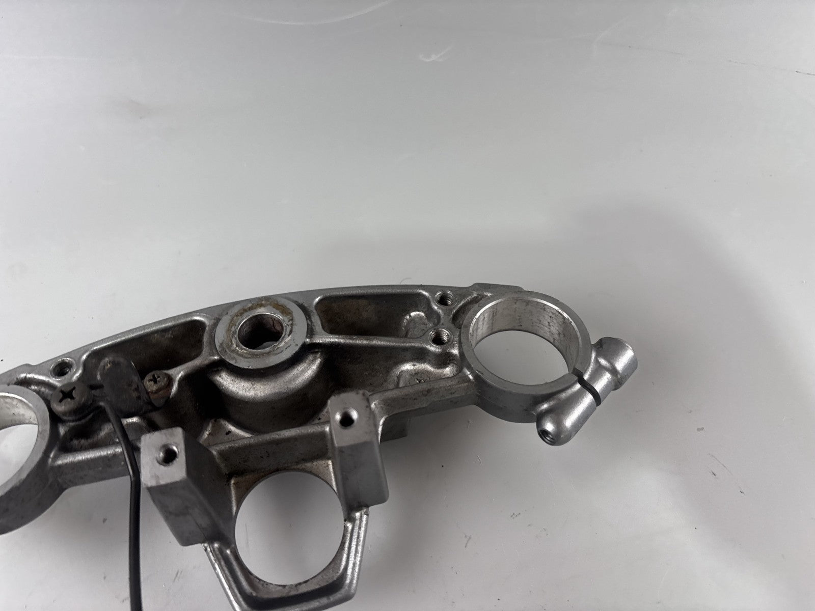 Kawasaki ZZR600D ZX600D Gabelbrücke Bridge obere Gabelbrücke Verbindung