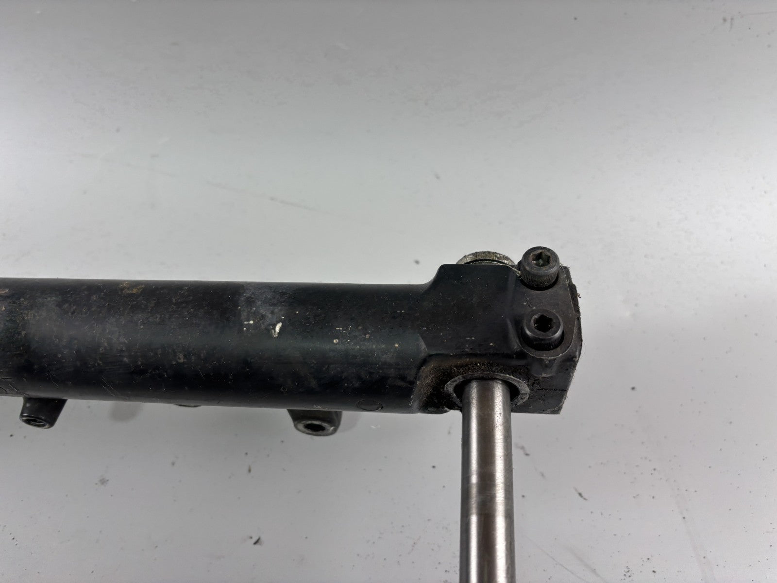 Kawasaki ZZR600D ZX600D Gabel Standrohr Tauchrohr Fork Absorber