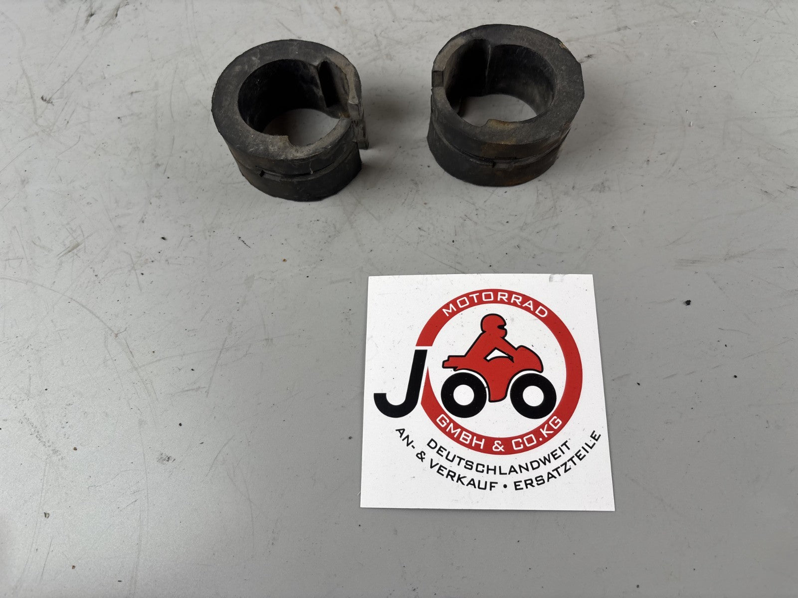 Yamaha XJR1300 RP02 Tankgummi Vibrationsschutz Holder Halter Rubber Gummi