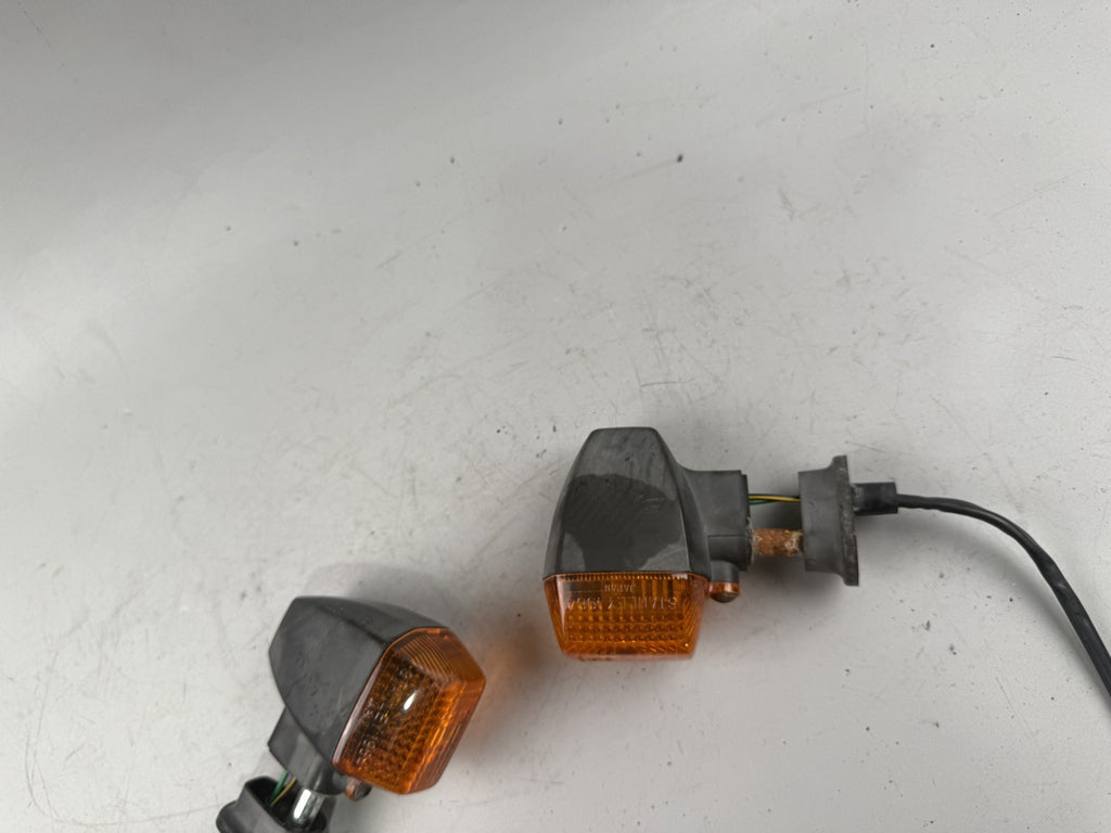 Kawasaki ZR 7 ZR750F Blinker Blinkerpaar Signal Lighter