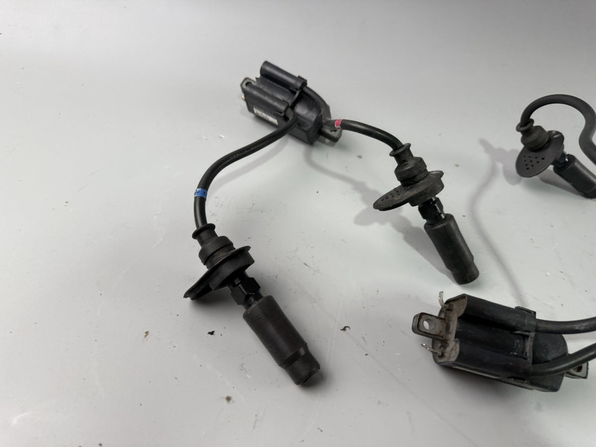 Suzuki GSX - R 1100 GV73C Zündspule Zündstecker Zündkabel Ignition Electric
