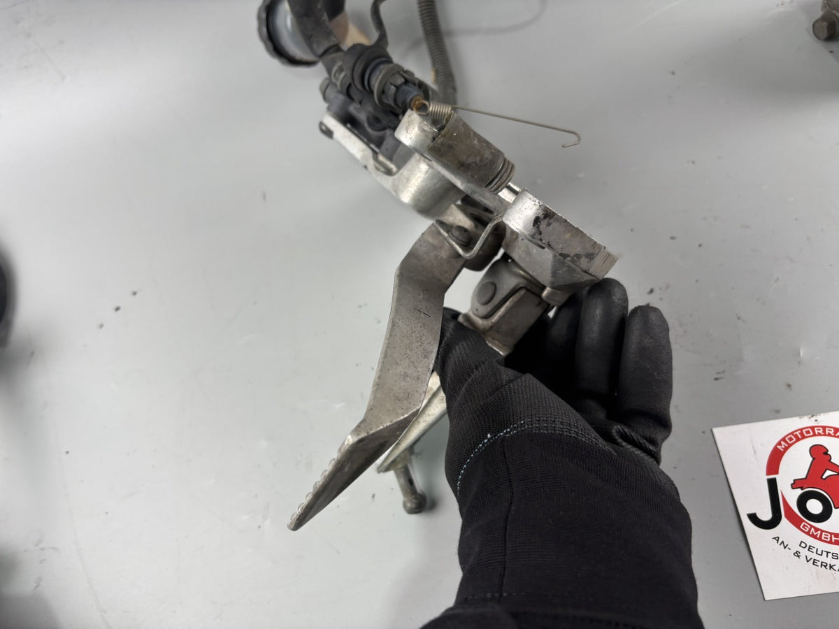 Yamaha YZF 1000 R Thunderace Bremsanlage Bremse Brake Sattel Pumpe hinten back