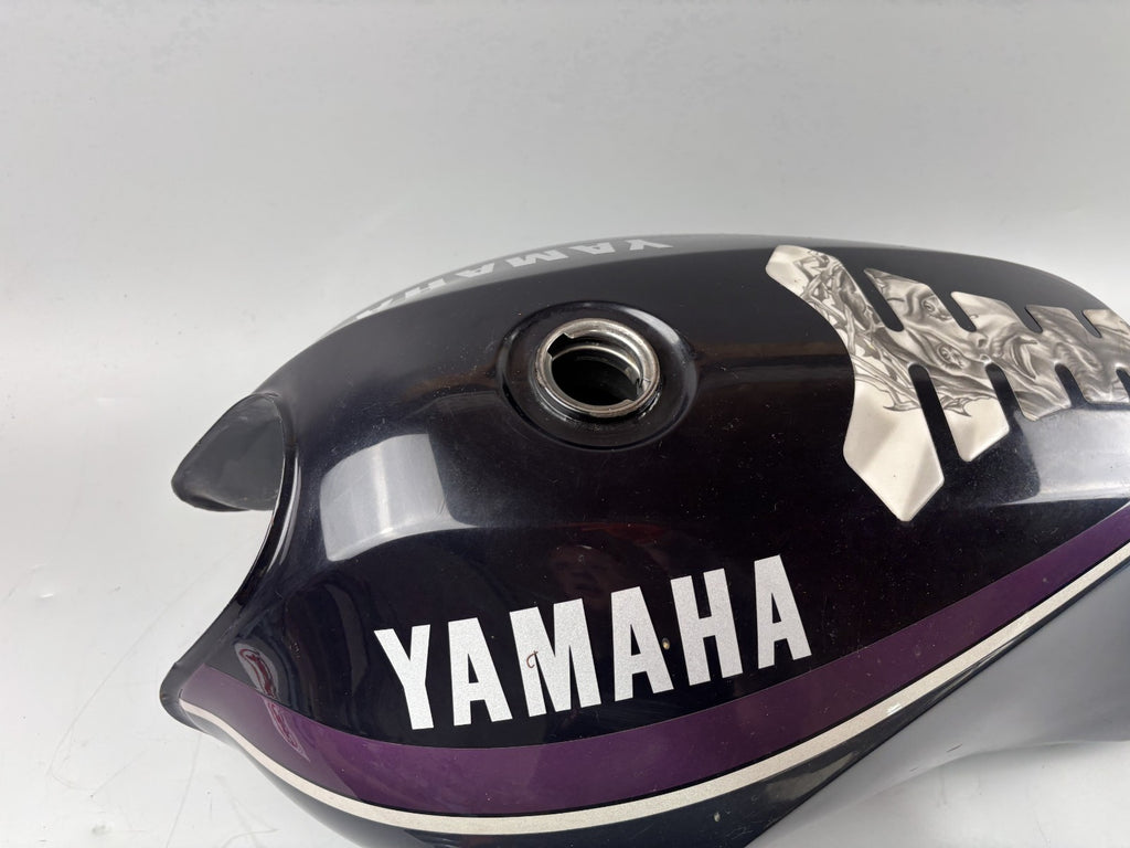 Yamaha XJ900 F 4BB Tank Benzintank Fuel Gas Kraftstoff Treibstoff