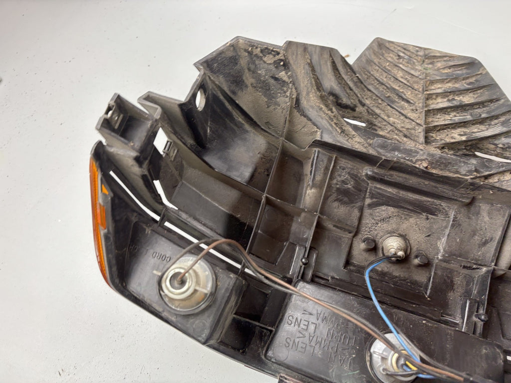 Yamaha Majesty 250 Rücklicht Kennzeichenhalter Fender Schutzblech Blinker