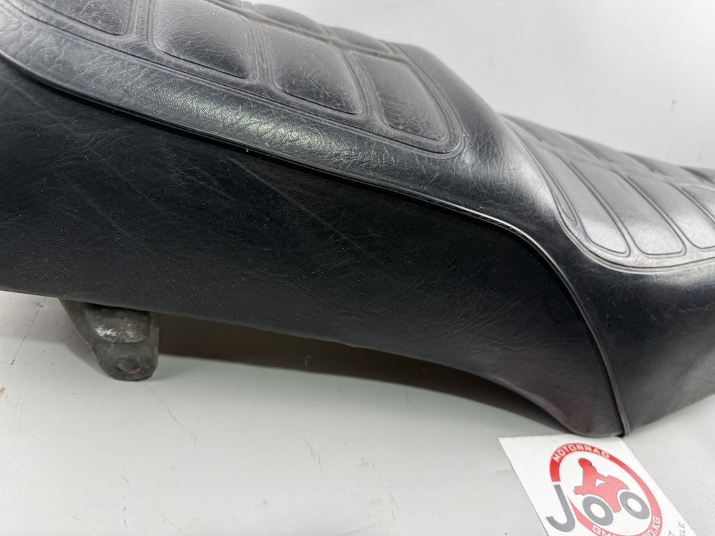 Suzuki GN250 NJ42A Sitzbank Seat Sitz Sitzkissen Bezug Polster