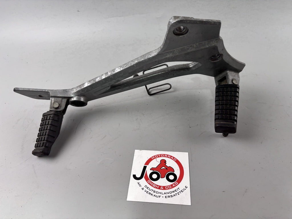 Kawasaki ER 5 EX500A Fußrastenanlage Fußraste Step Hangers Halteplatte rechts