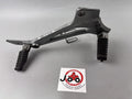 Kawasaki ER 5 EX500A Fußrastenanlage Fußraste Step Hangers Halteplatte rechts