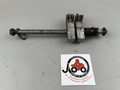 Honda CB750 Sevenfifty RC42 Hinterradachse Achse Kettenspanner