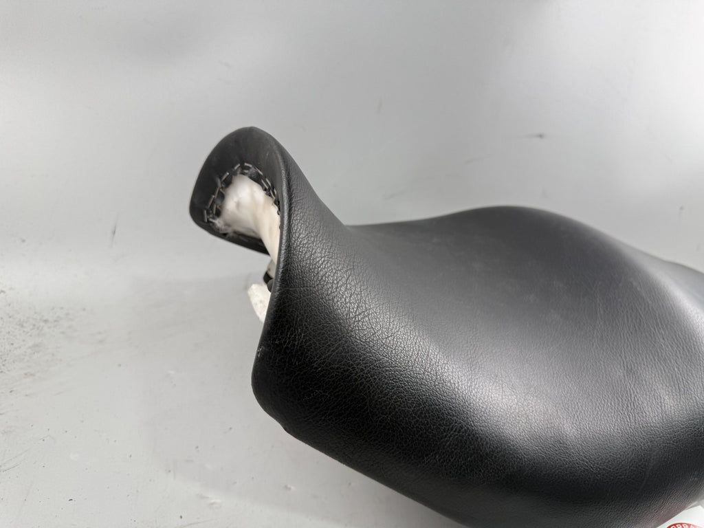 Suzuki GSX 750 AE Inazuma Sitzbank Seat Sitz Sitzbezug Kissen Aufgepolstert