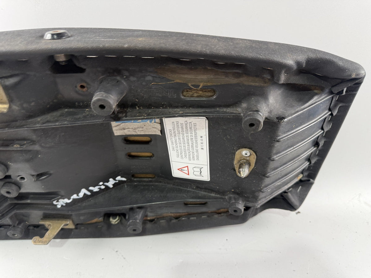 Triumph Speed Triple 900 T300B Sitzbank Sitz Seat Sitzkissen Sitzbezug