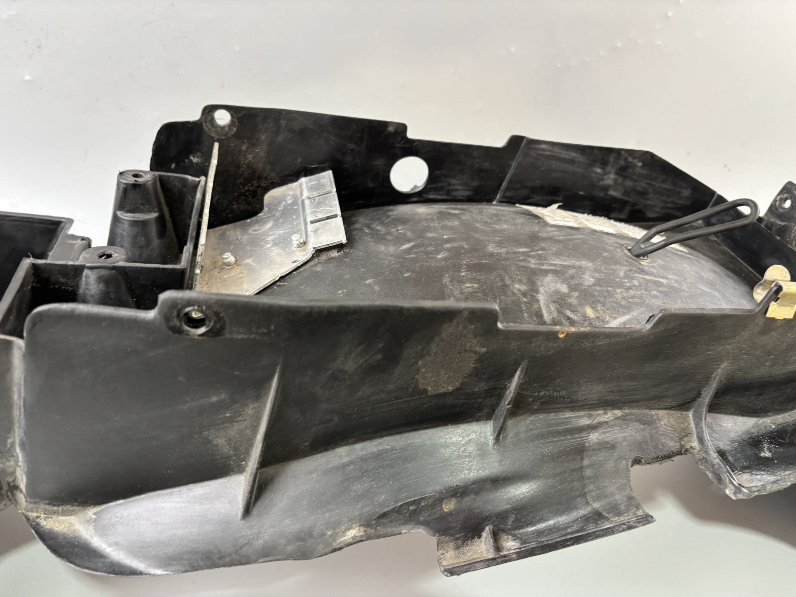 Triumph Daytona 955 T 595 Heckuntersicht Radlauf Unterverkleidung Cover Fender