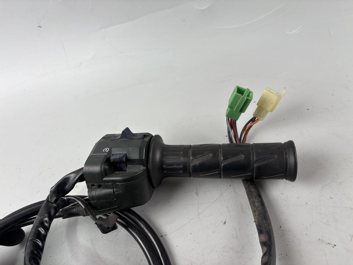 Kawasaki ER 5 EX500A Lenkerschalter Switch Handlebar rechts right Killswitch